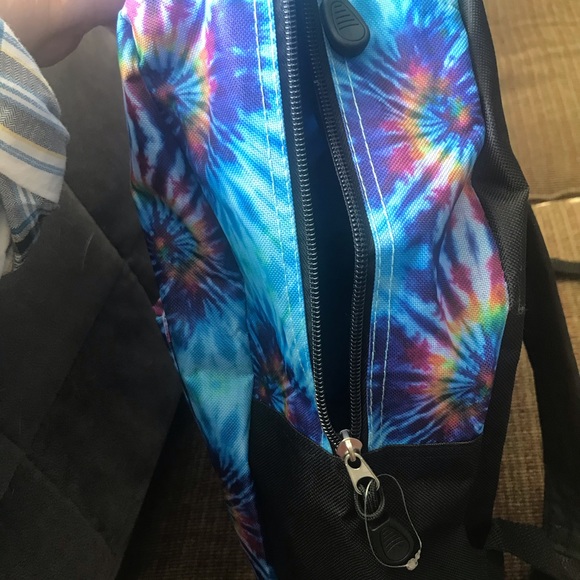 Tie dye backpack - Picture 3 of 4